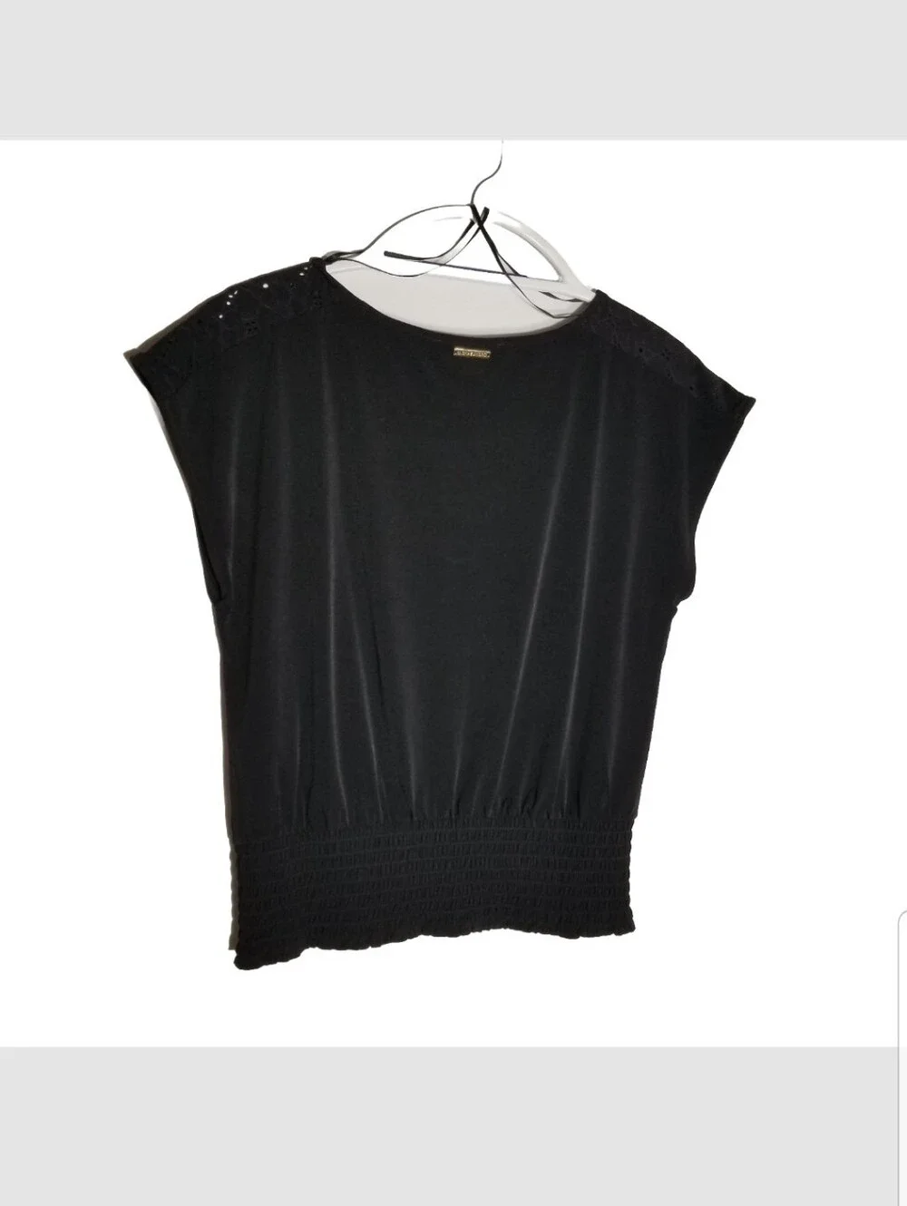 Michael Kors Top Women's Medium Black Ruched Waist Embroidered Shoulders Blouse